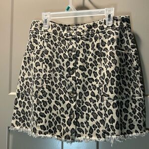 Hem & thread skirt